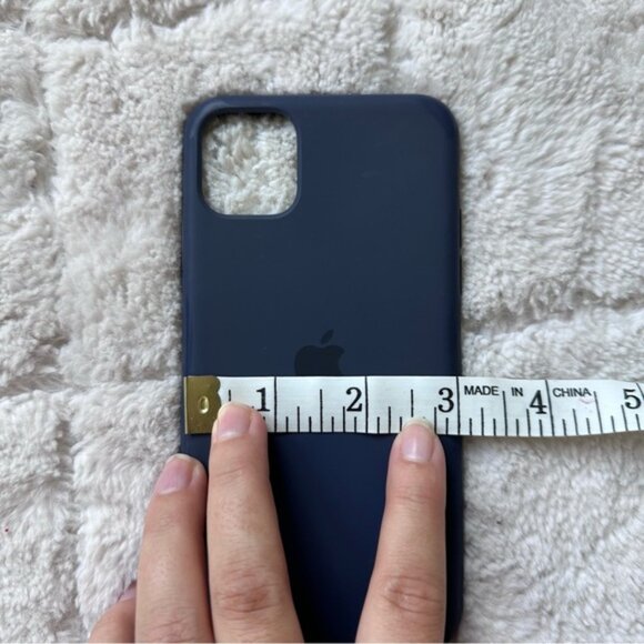 Apple | Navy Blue Iphone 11 Pro Max Phone Case - Picture 10 of 12